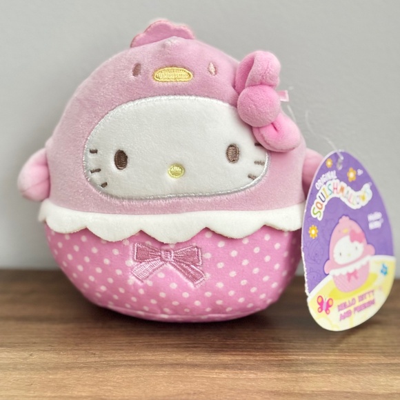 NWT Squishmallows HELLO KITTY Pink Chick Chicken Chicky Stuffed Plush Toy Sanrio - Picture 1 of 13